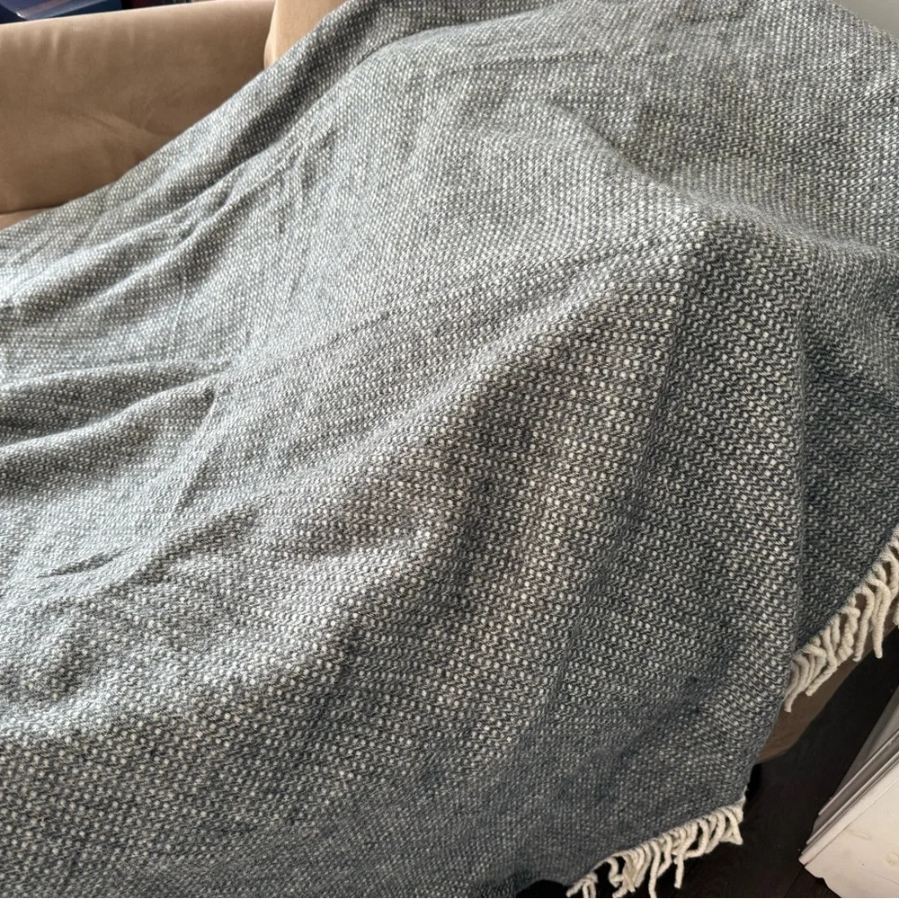Cozy Gray and Cream Throw Blanket